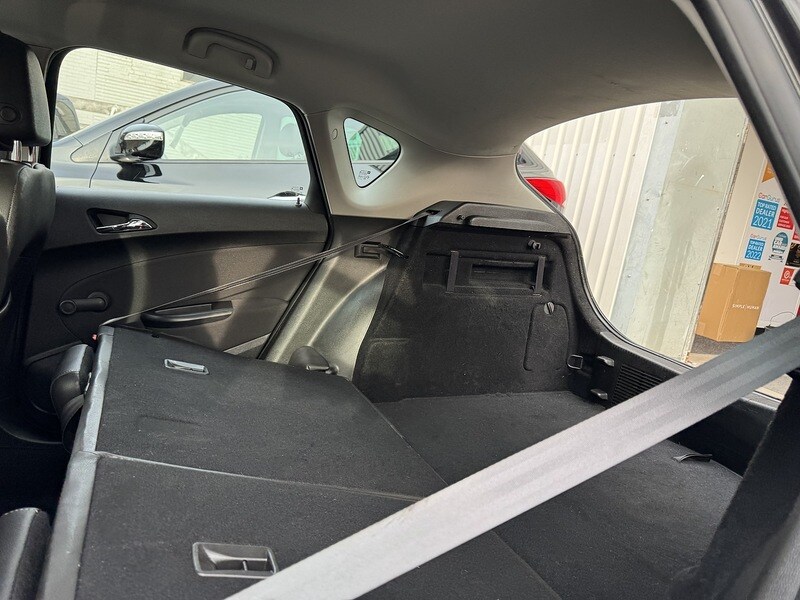 Used Vauxhall Astra 2014 for sale - 76542872: Photo 59