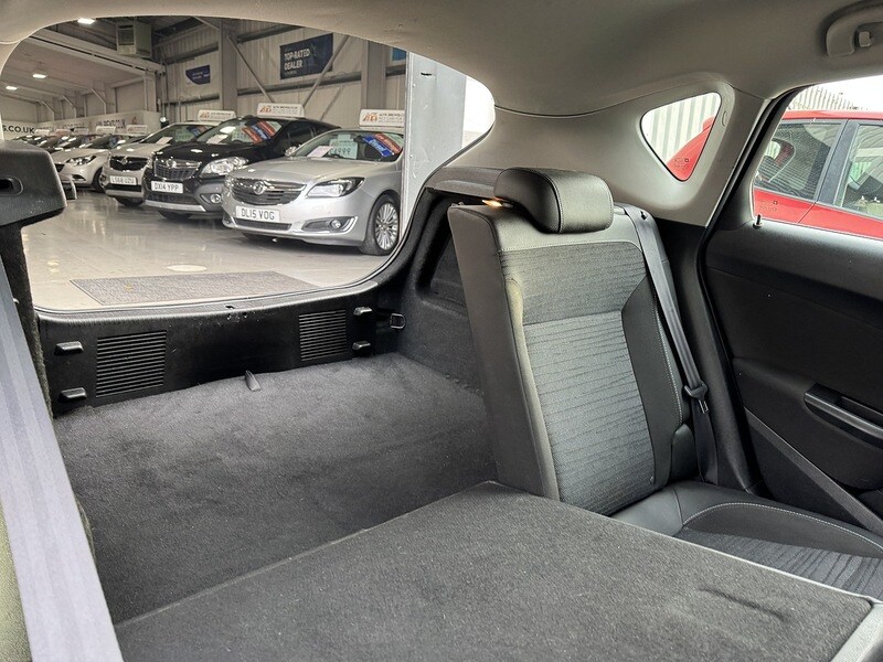 Used Vauxhall Astra 2014 for sale - 76542872: Photo 61