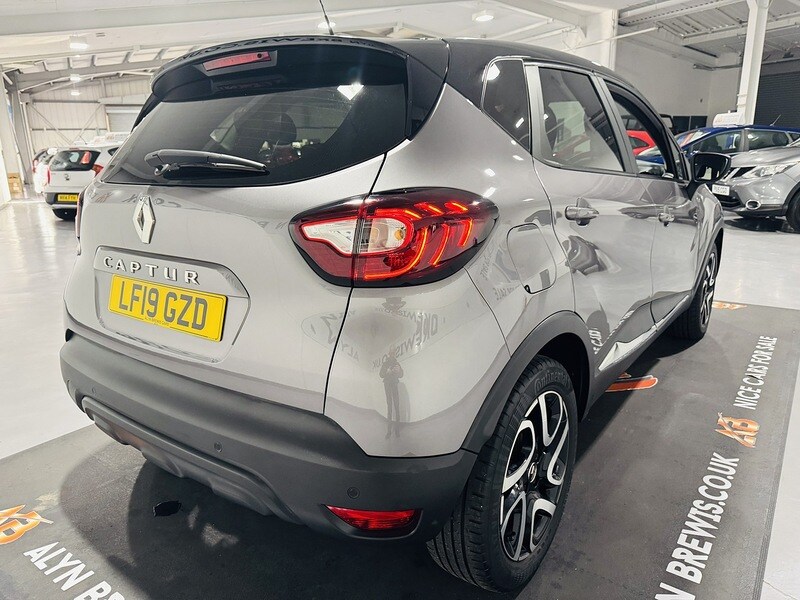 Used Renault Captur 2019 for sale - 77179380: Photo 4