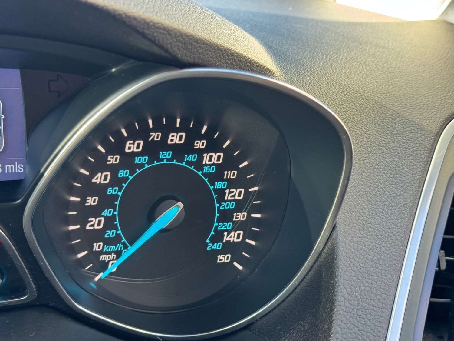 Used Ford Kuga 2014 for sale - 77487274: Photo 40