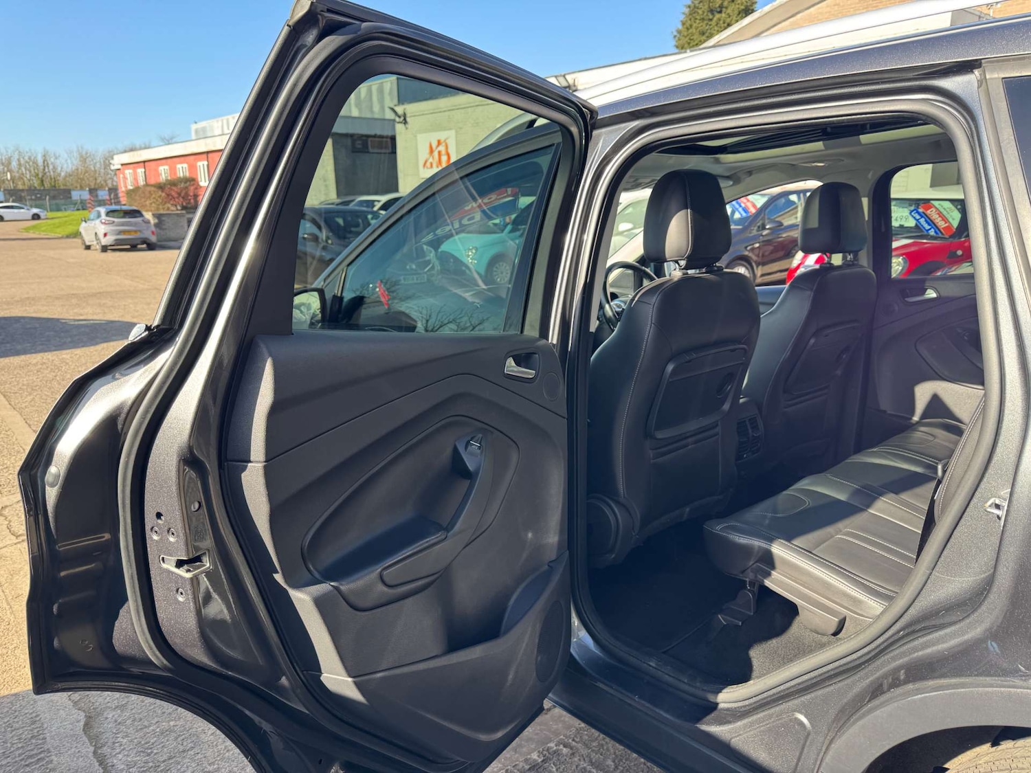 Used Ford Kuga 2014 for sale - 77487274: Photo 65