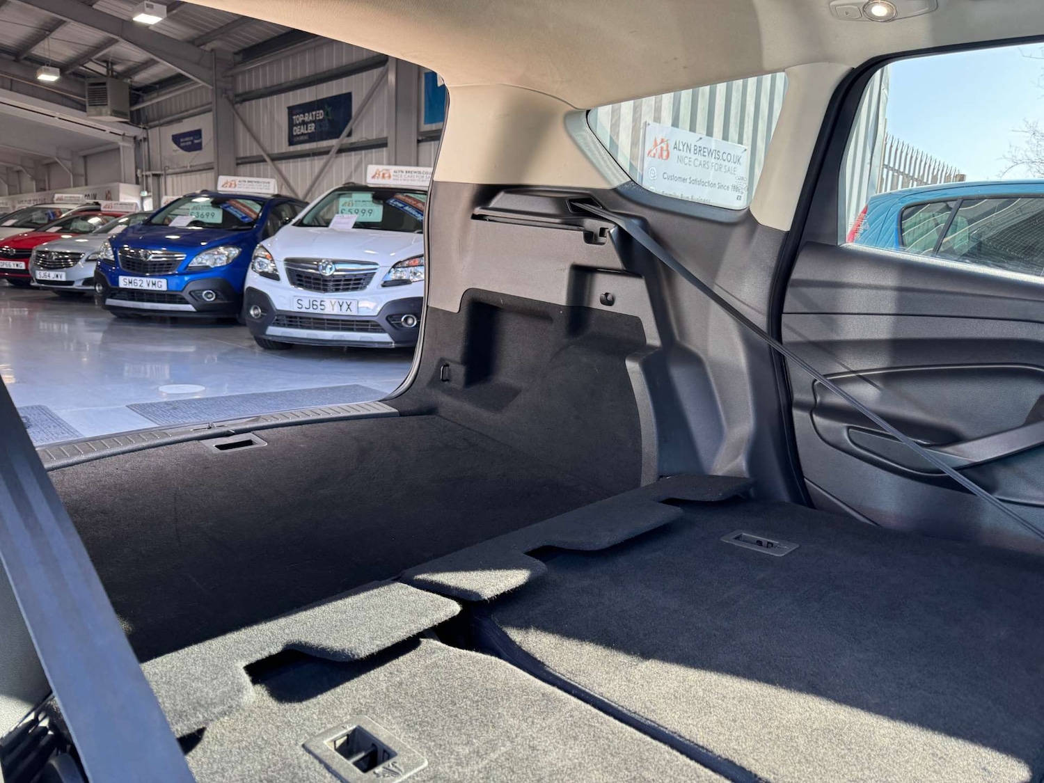 Used Ford Kuga 2014 for sale - 77487274: Photo 69