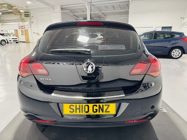 Used Vauxhall Astra 2010 for sale - 76181996: Photo 13