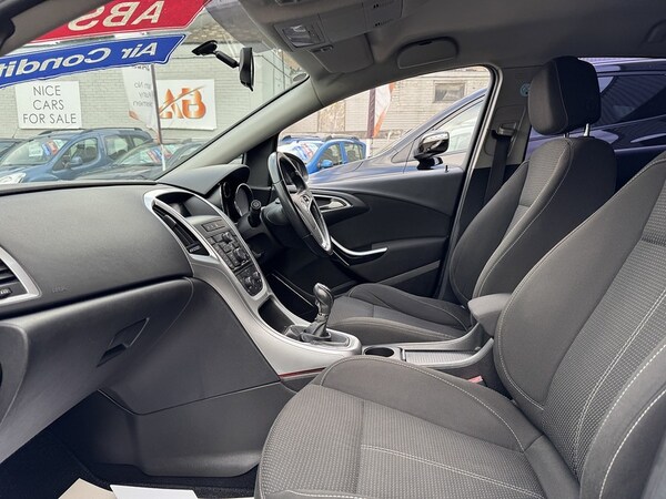 Used Vauxhall Astra 2010 for sale - 76181996: Photo 26