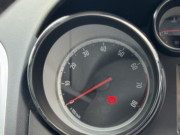 Used Vauxhall Astra 2010 for sale - 76181996: Photo 39