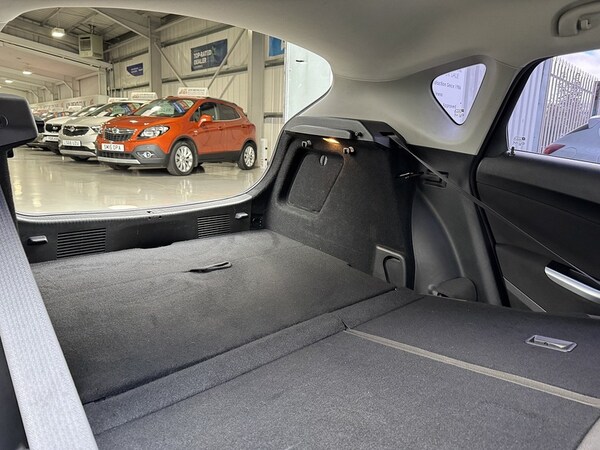 Used Vauxhall Astra 2010 for sale - 76181996: Photo 52