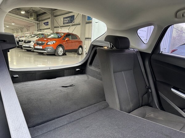 Used Vauxhall Astra 2010 for sale - 76181996: Photo 55