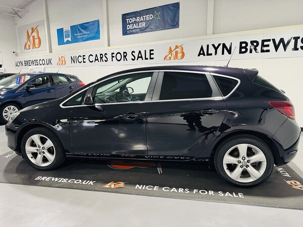Used Vauxhall Astra 2010 for sale - 76181996: Photo 6
