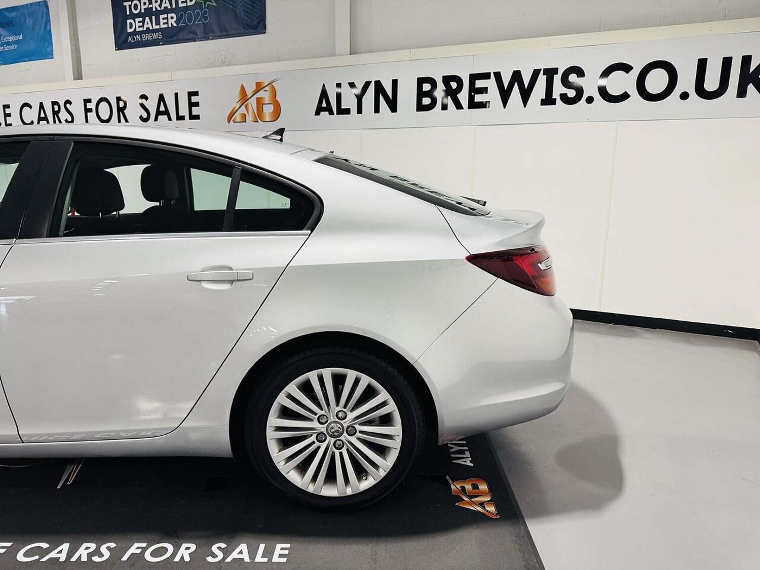 Used Vauxhall Insignia 2015 for sale - 77487278: Photo 12