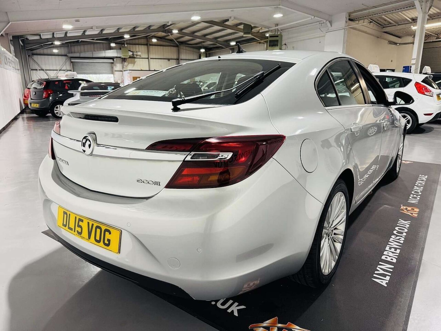 Used Vauxhall Insignia 2015 for sale - 77487278: Photo 4