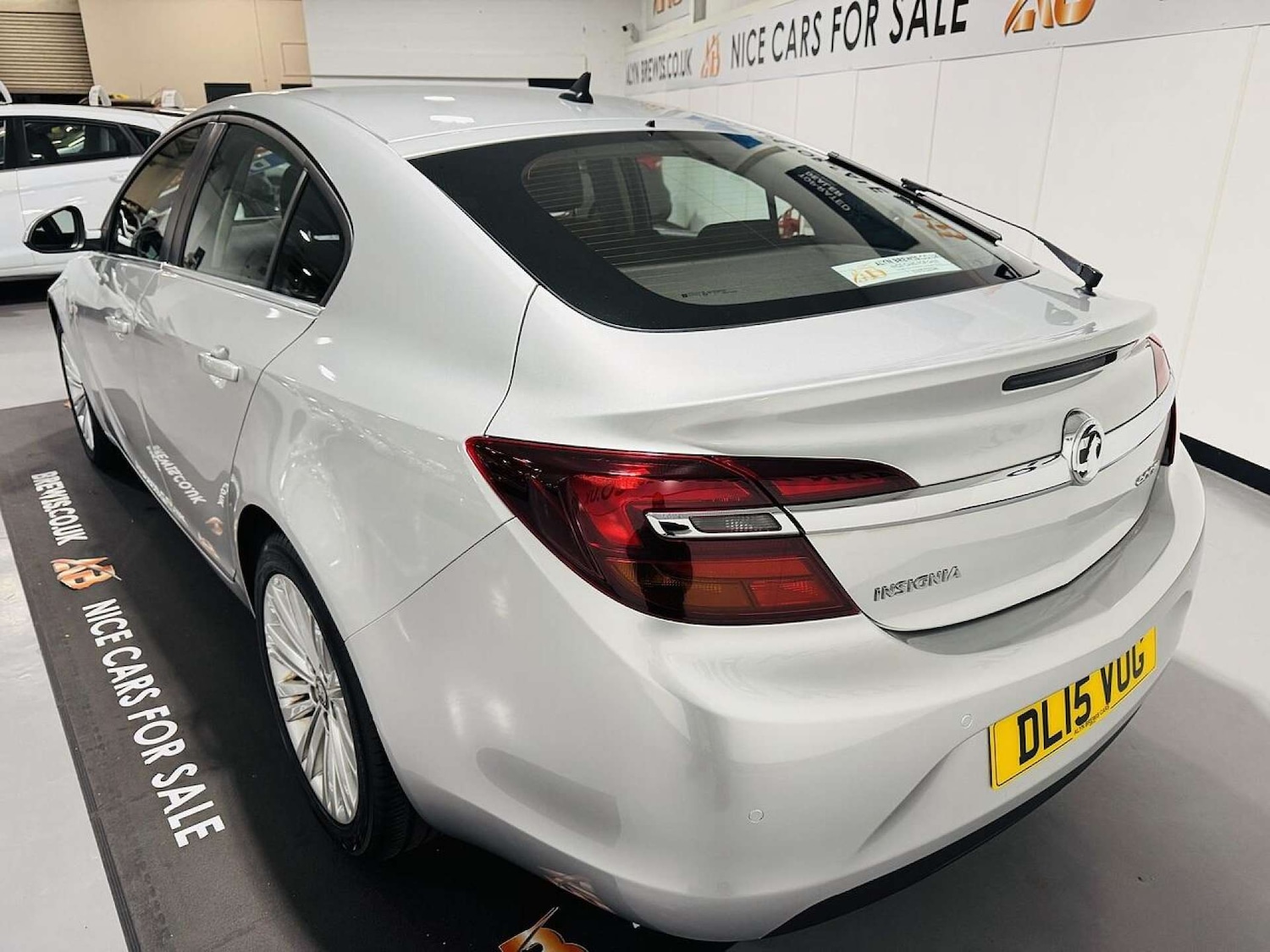 Used Vauxhall Insignia 2015 for sale - 77487278: Photo 5