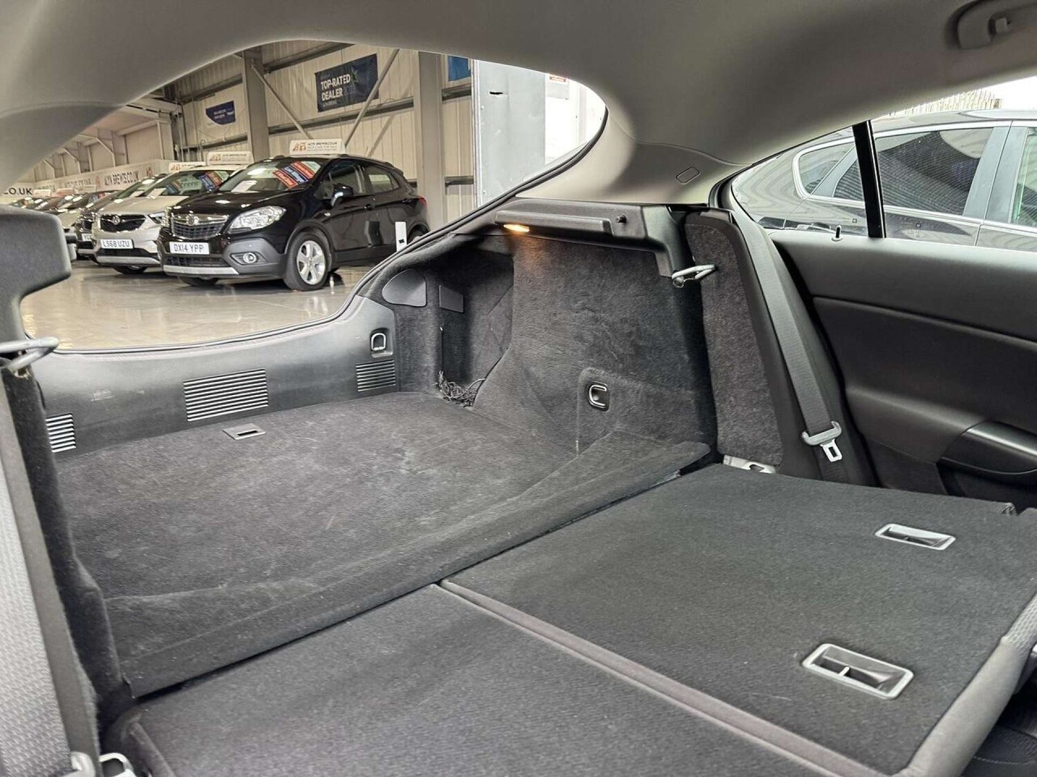 Used Vauxhall Insignia 2015 for sale - 77487278: Photo 61