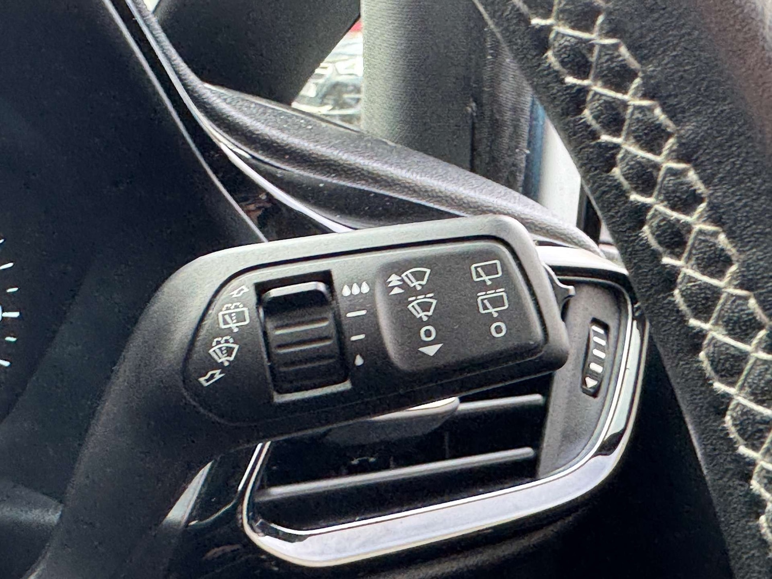 Used Ford Fiesta 2018 for sale - 77681282: Photo 48