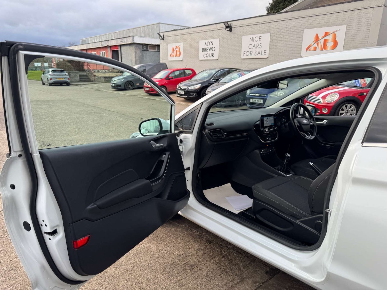 Used Ford Fiesta 2018 for sale - 77681282: Photo 52