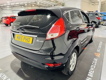 Used Ford Fiesta 2015 for sale - 75597487: Photo
