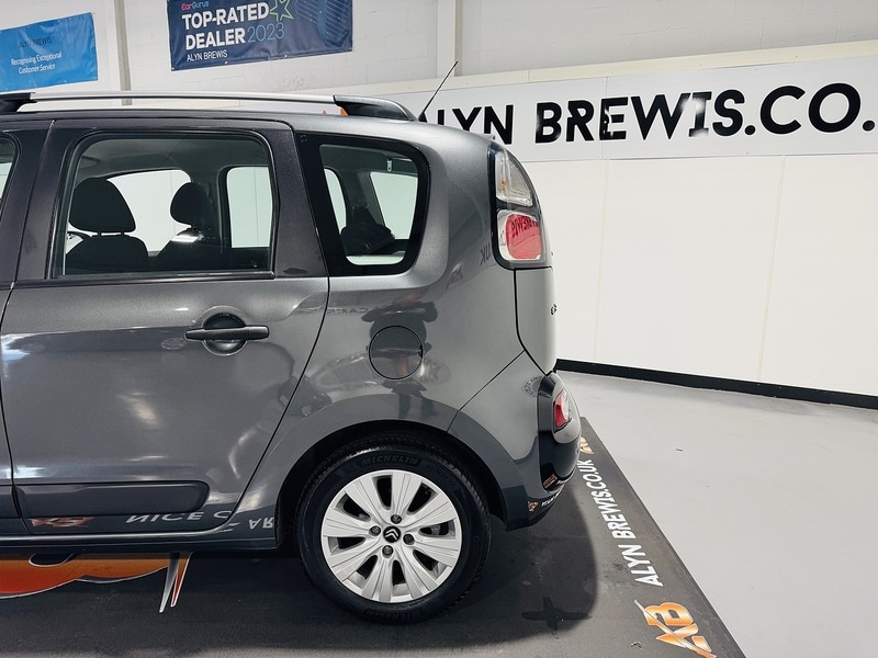 Used Citroen C3 Picasso 2016 for sale - 76392281: Photo 12
