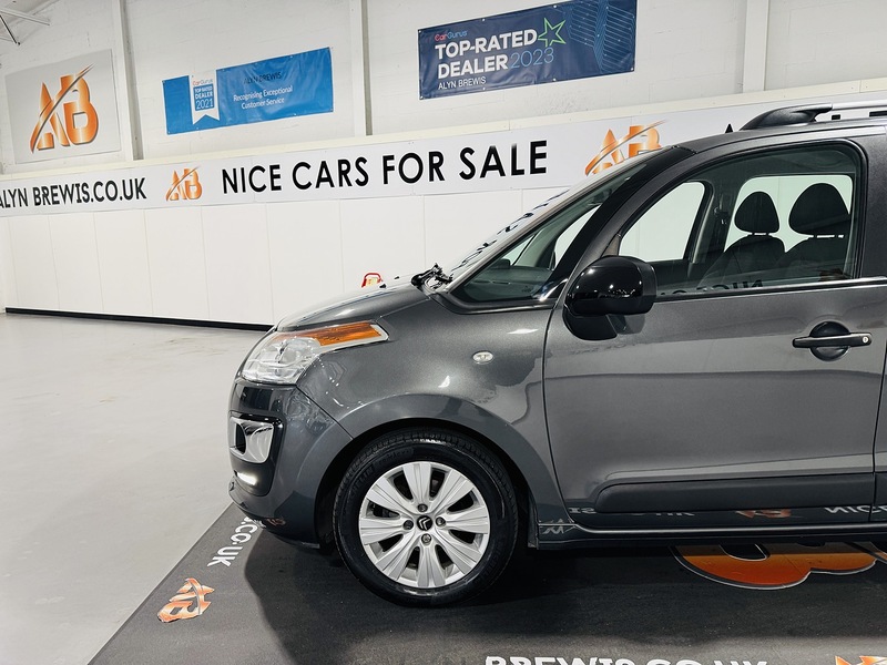 Used Citroen C3 Picasso 2016 for sale - 76392281: Photo 20