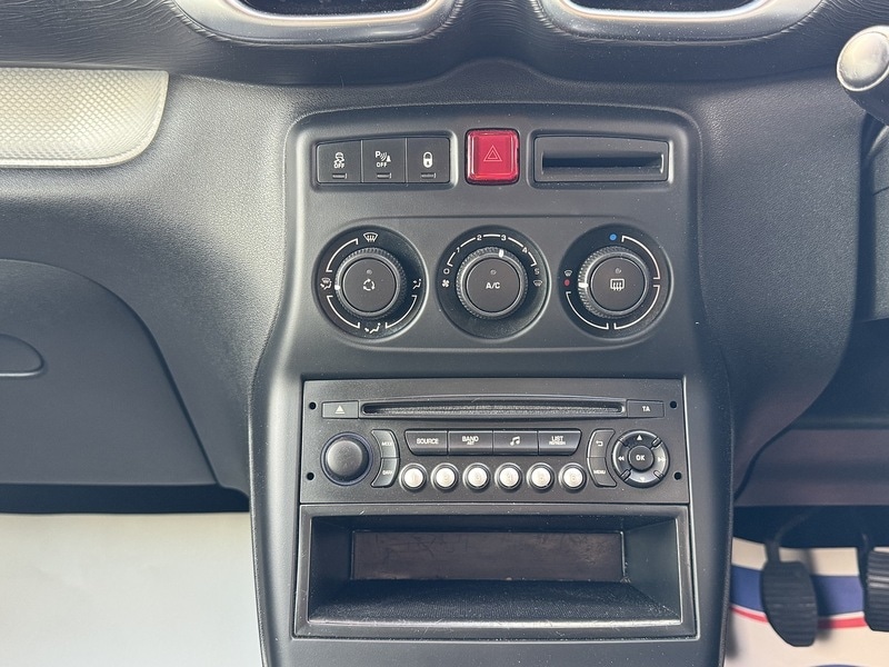 Used Citroen C3 Picasso 2016 for sale - 76392281: Photo 41