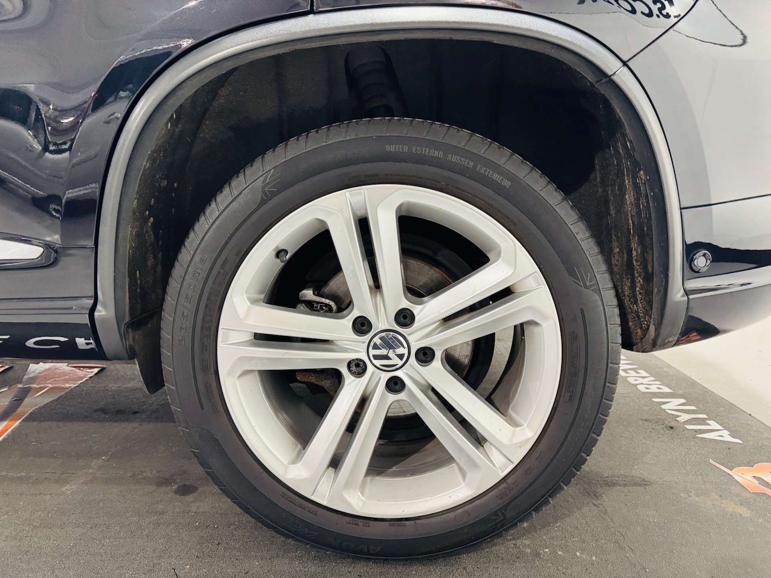 Used Volkswagen Tiguan 2015 for sale - 77717750: Photo 15