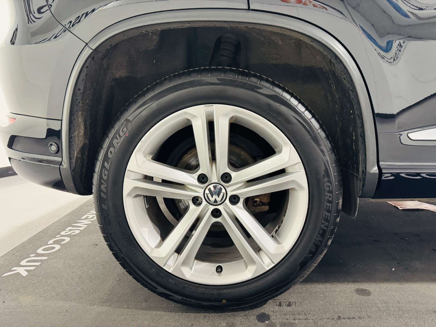 Used Volkswagen Tiguan 2015 for sale - 77717750: Photo 18