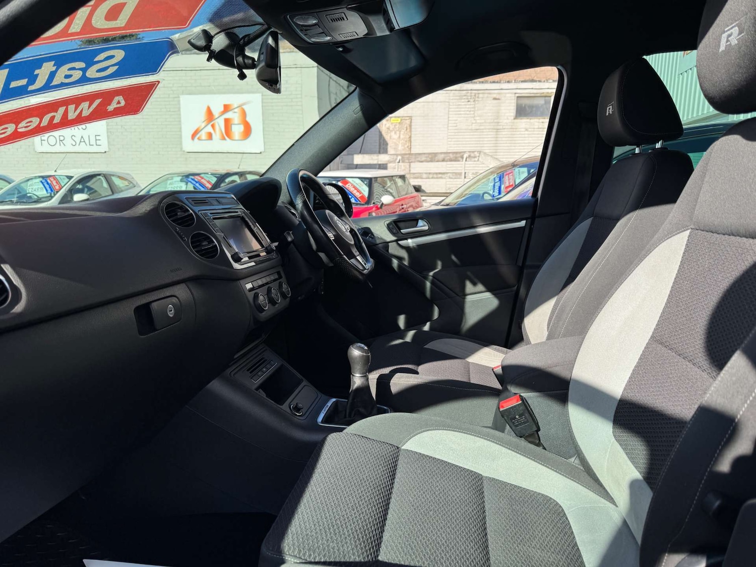 Used Volkswagen Tiguan 2015 for sale - 77717750: Photo 26