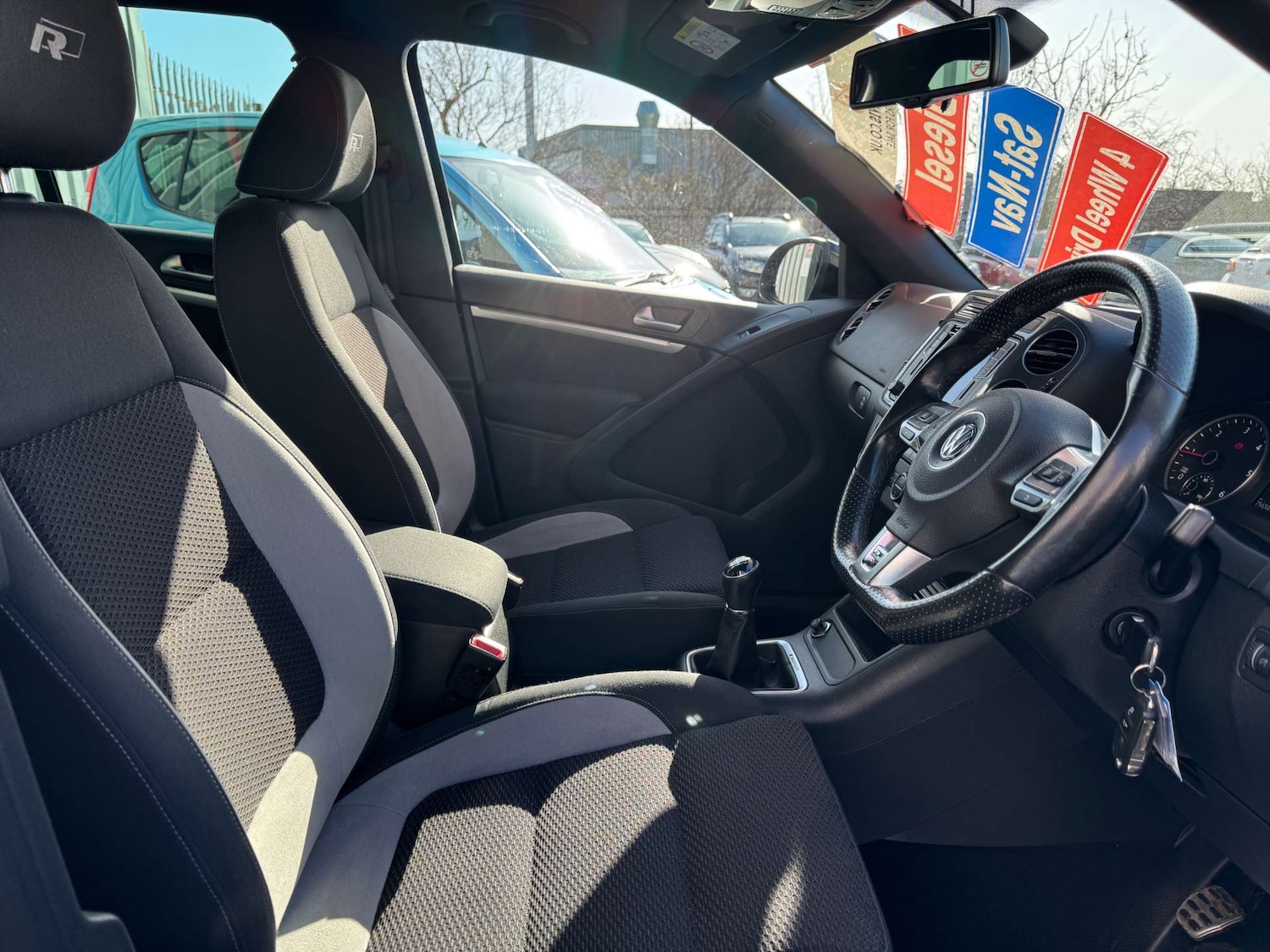 Used Volkswagen Tiguan 2015 for sale - 77717750: Photo 33