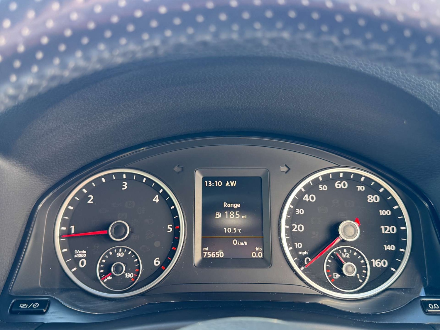 Used Volkswagen Tiguan 2015 for sale - 77717750: Photo 38