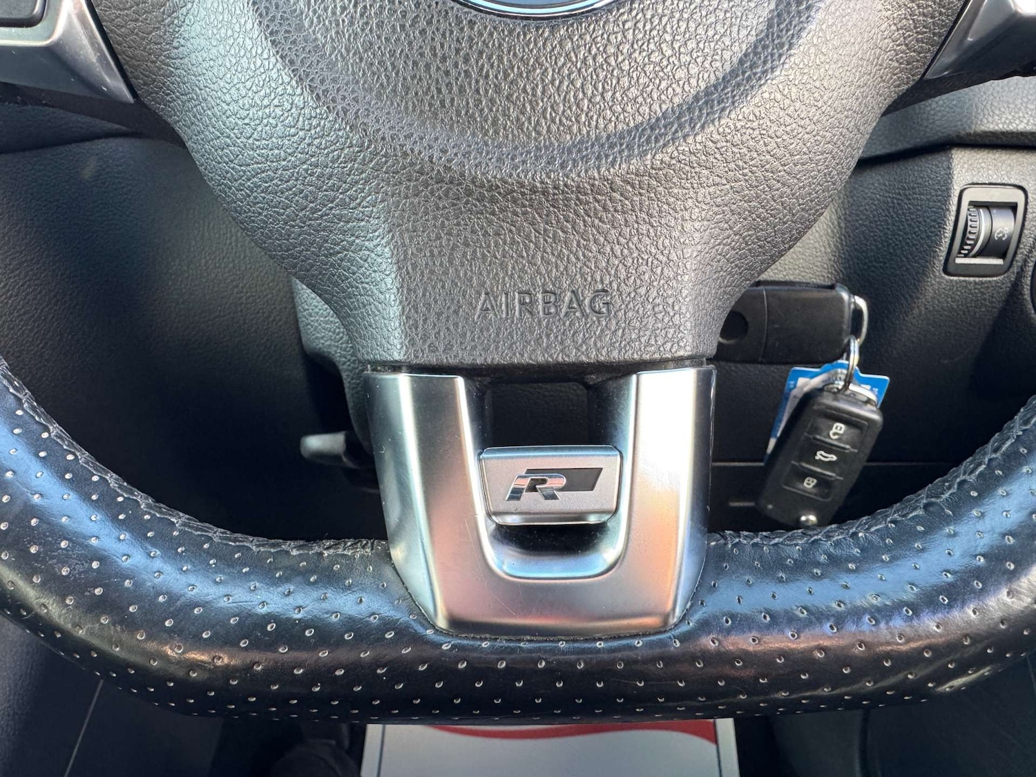 Used Volkswagen Tiguan 2015 for sale - 77717750: Photo 58