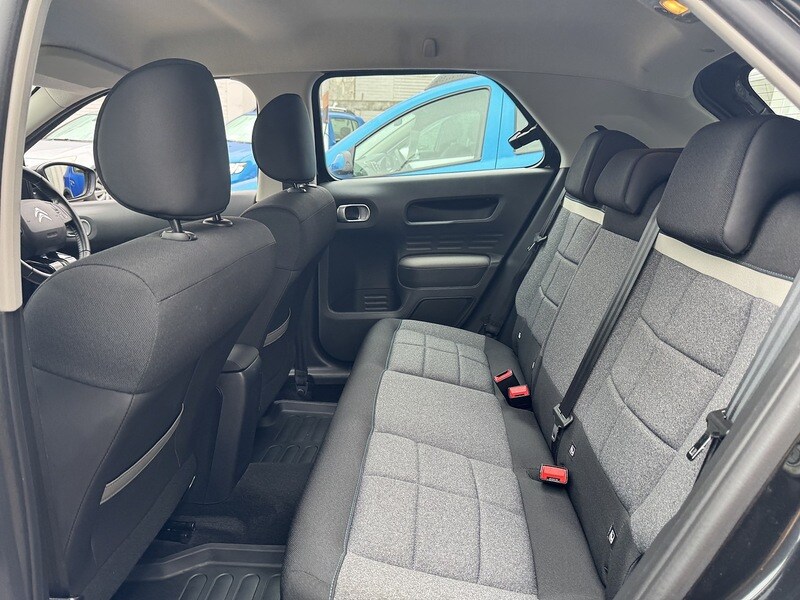 Vehicle 29