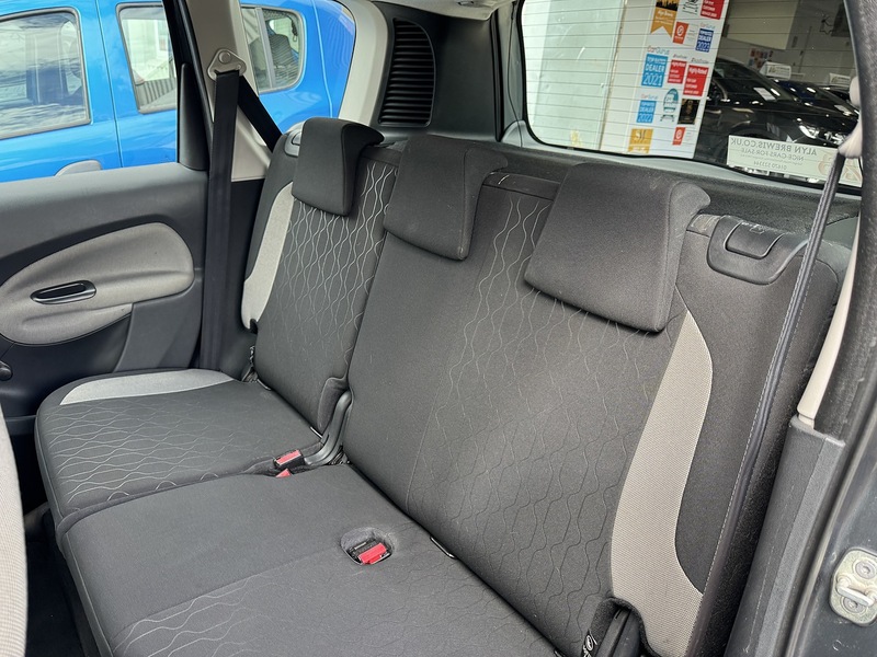 Vehicle 28