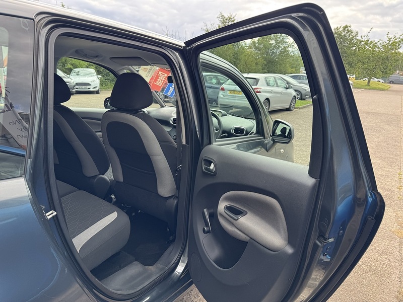 Vehicle 46