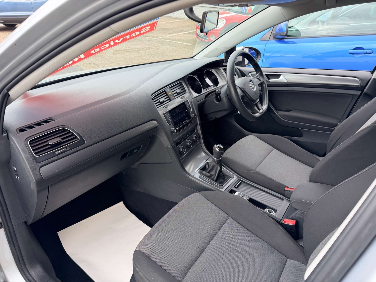 Used Volkswagen Golf 2015 for sale - 77653022: Photo 28