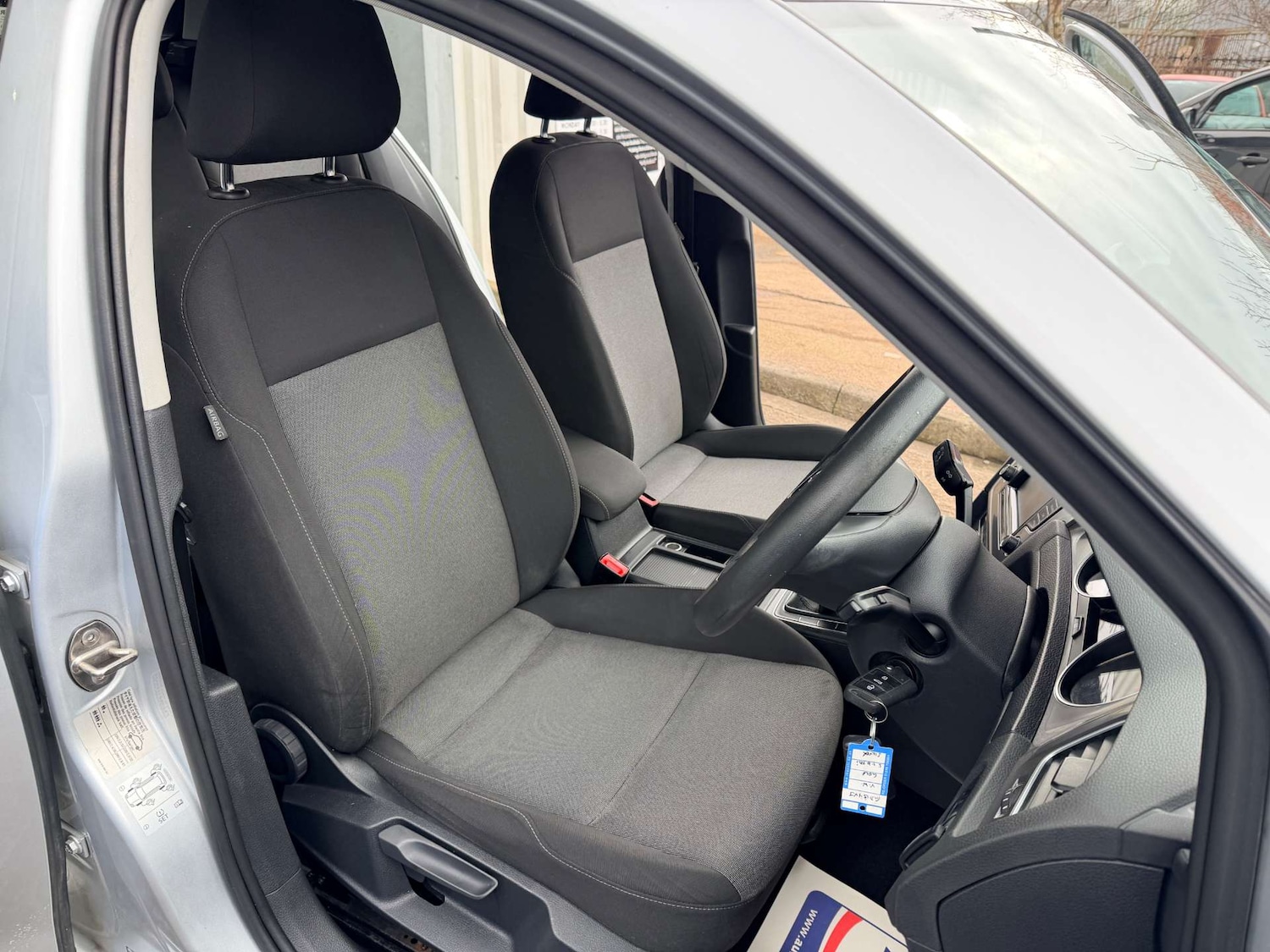 Used Volkswagen Golf 2015 for sale - 77653022: Photo 35