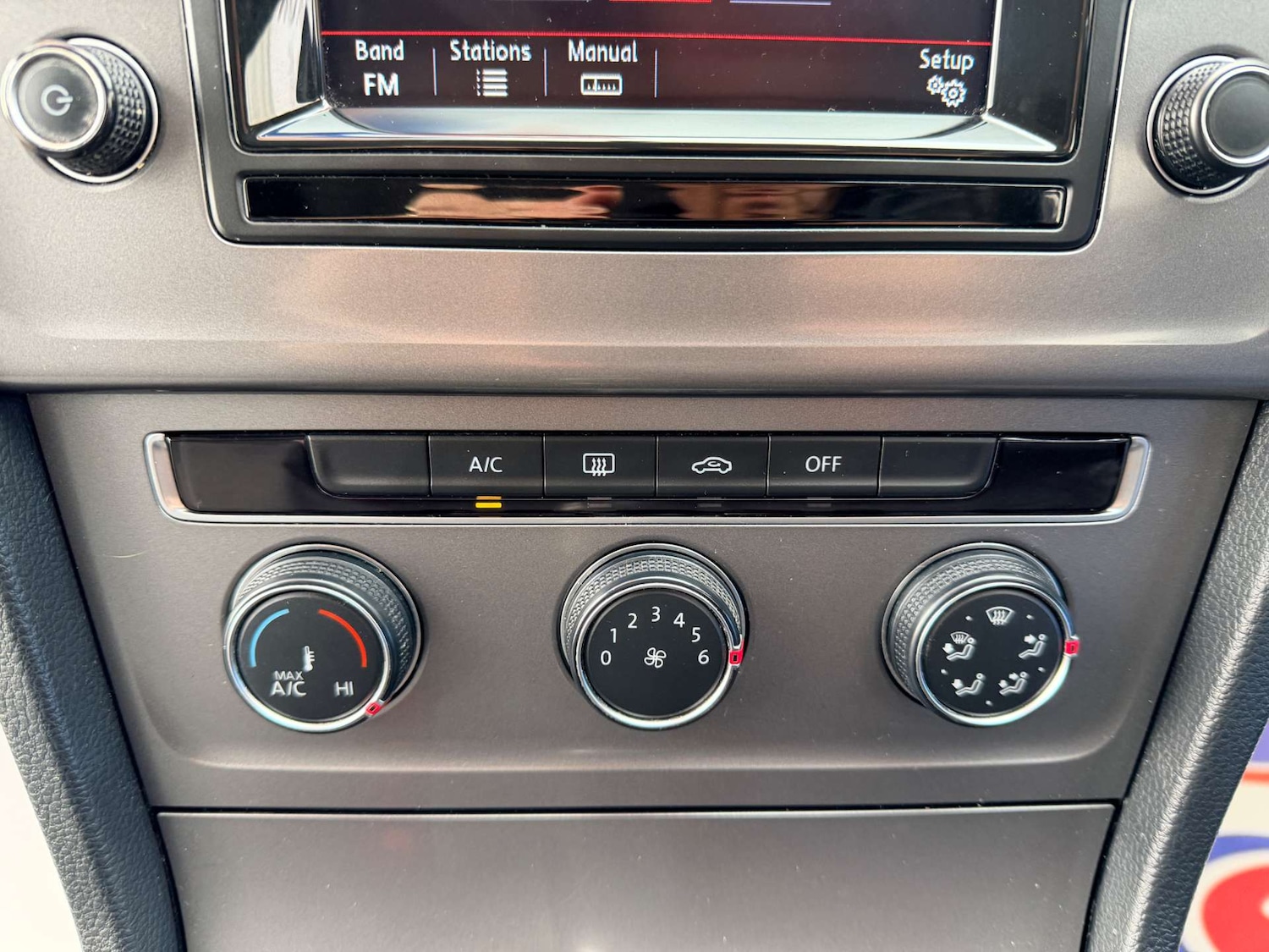 Used Volkswagen Golf 2015 for sale - 77653022: Photo 40