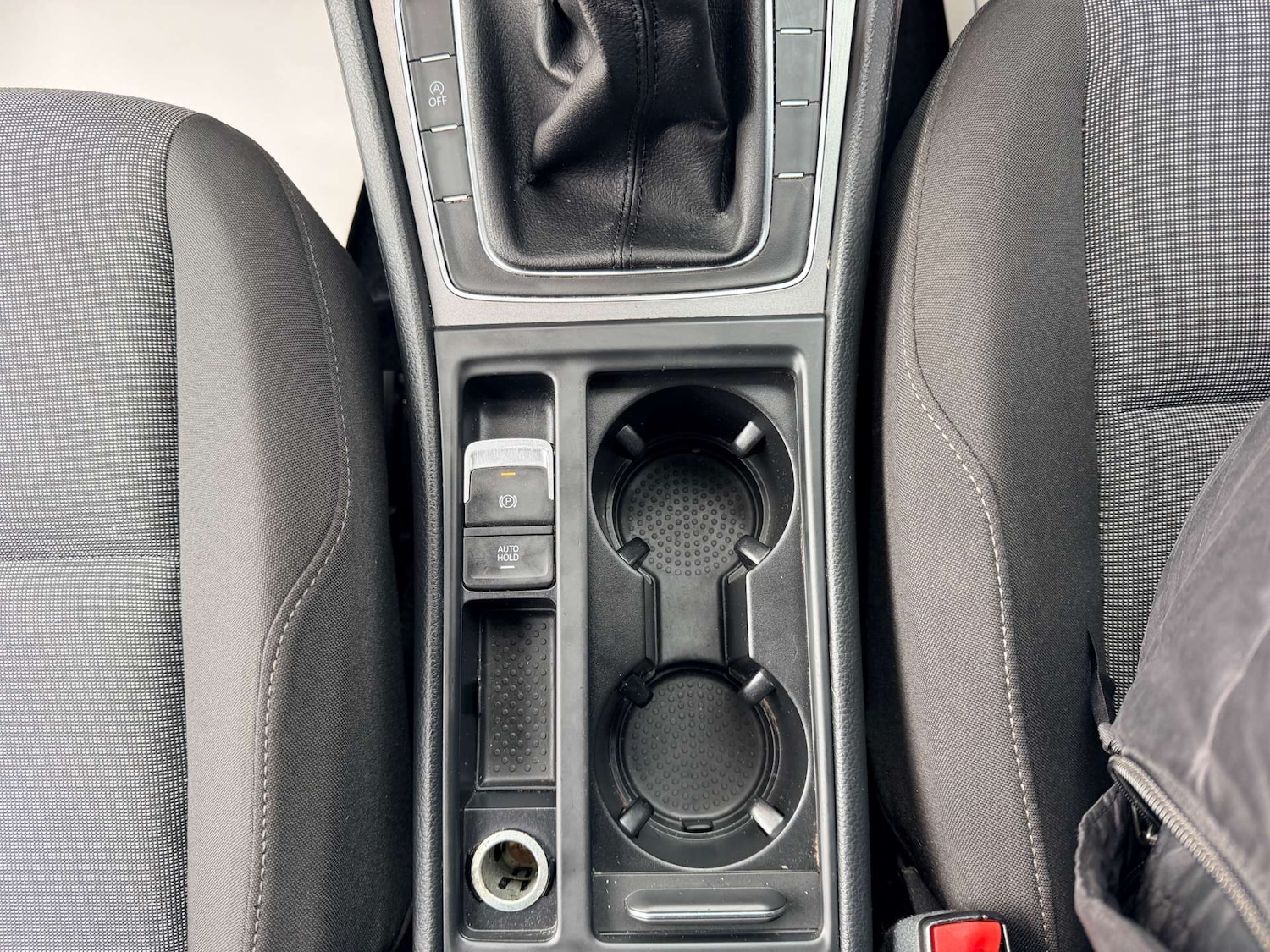 Used Volkswagen Golf 2015 for sale - 77653022: Photo 44