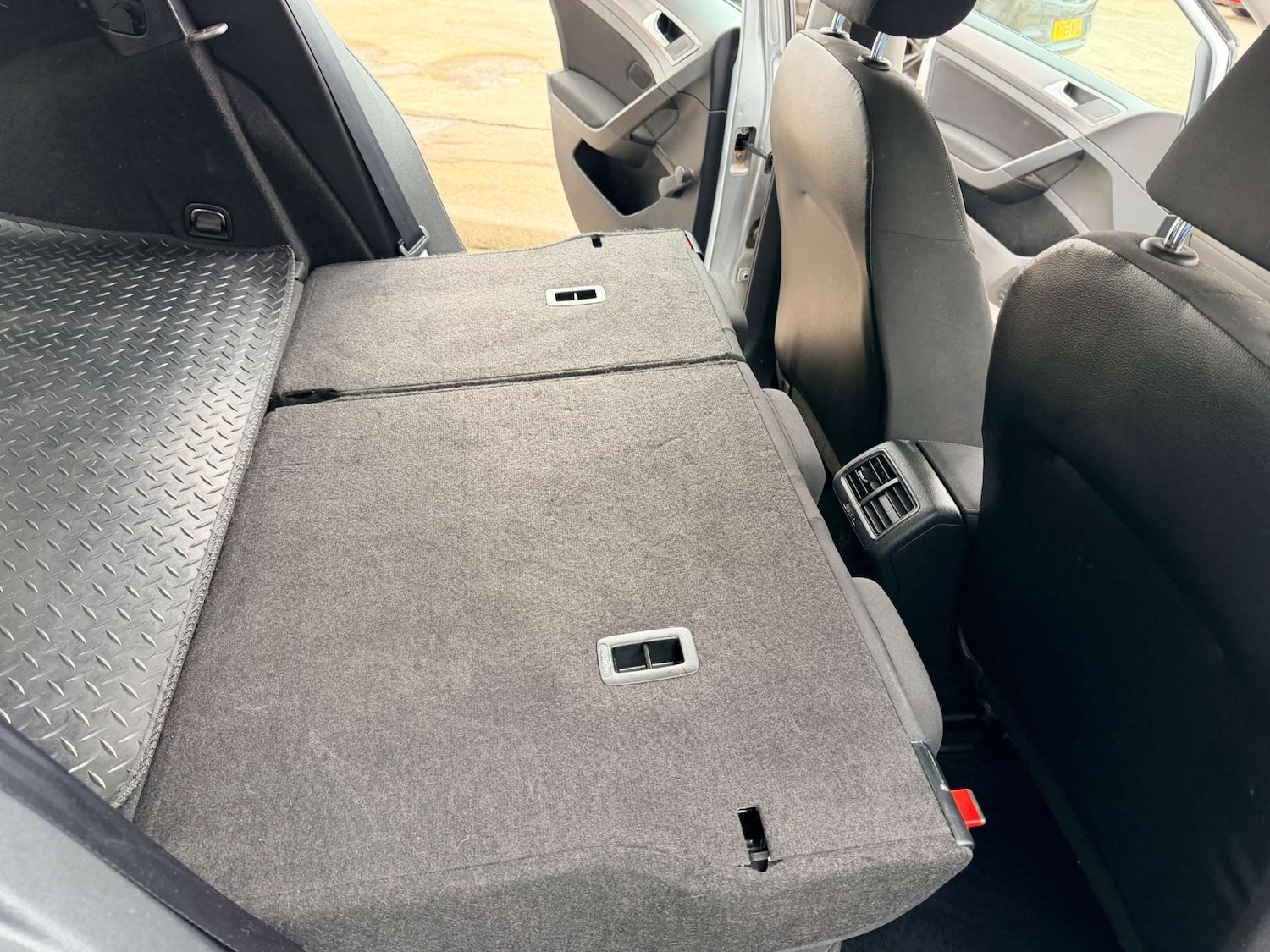 Used Volkswagen Golf 2015 for sale - 77653022: Photo 55