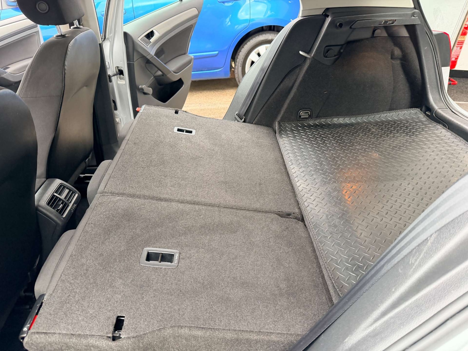 Used Volkswagen Golf 2015 for sale - 77653022: Photo 59