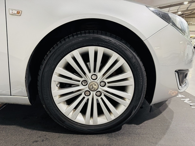 Used Vauxhall Insignia 2015 for sale - 77422893: Photo 17