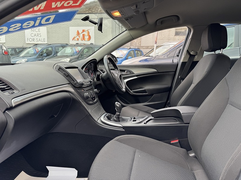 Used Vauxhall Insignia 2015 for sale - 77422893: Photo 26