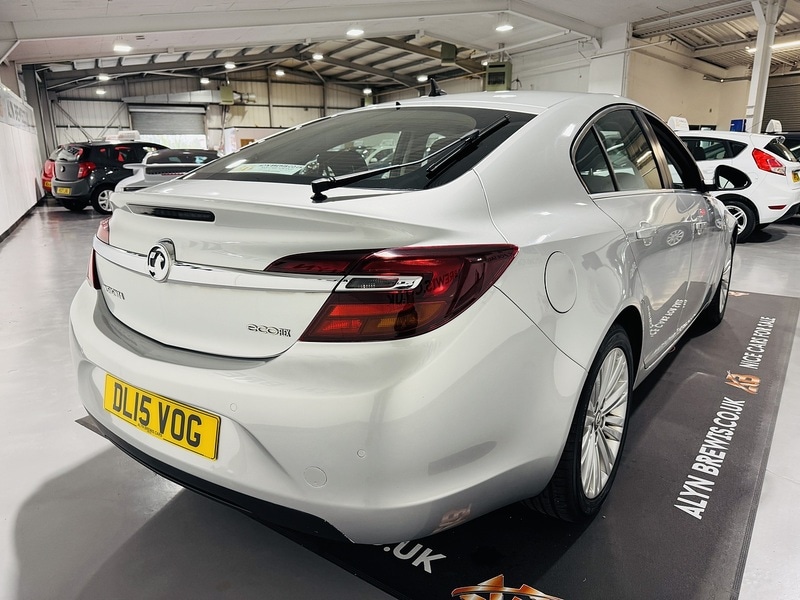 Used Vauxhall Insignia 2015 for sale - 77422893: Photo 4