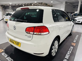 Used Volkswagen Golf 2012 for sale - 77370244: Photo