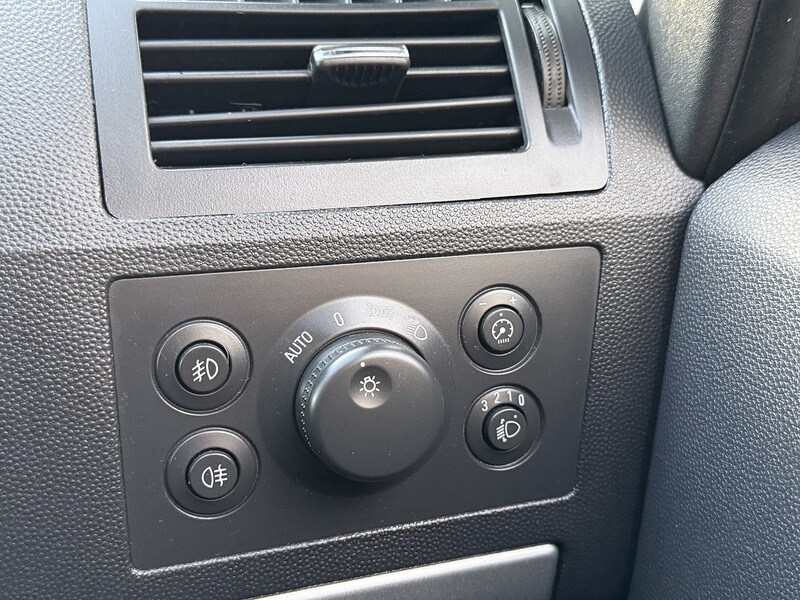 Used Vauxhall Zafira 2014 for sale - 76831593: Photo 45