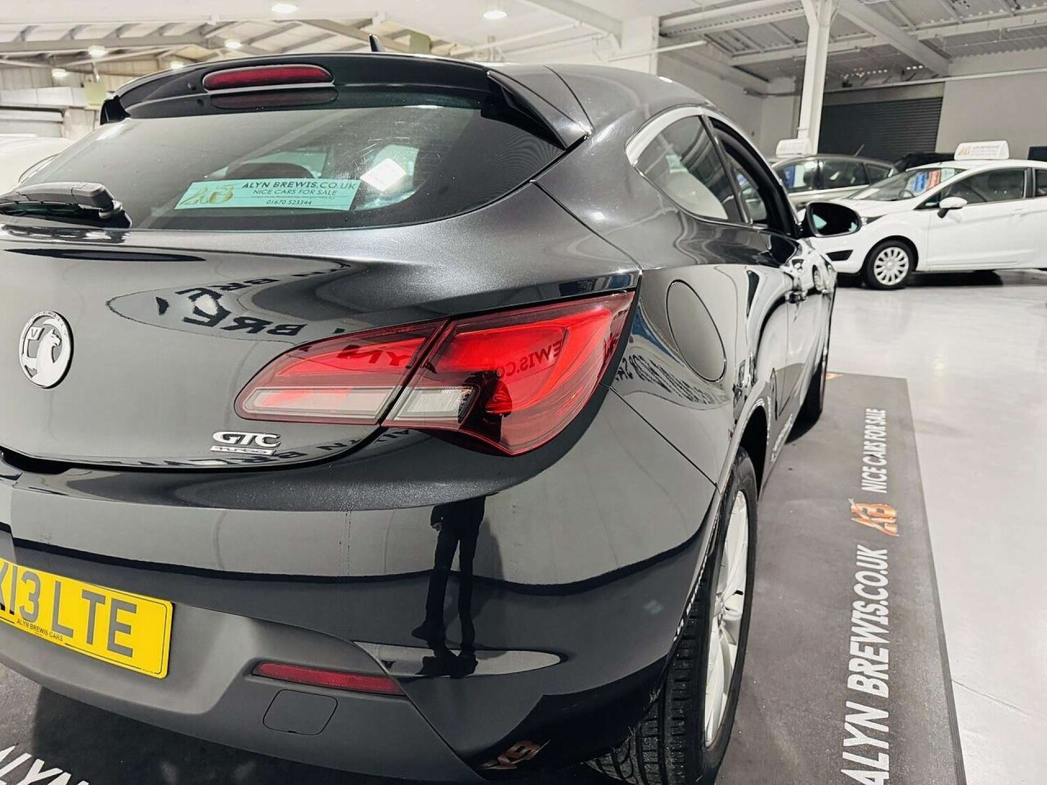 Used Vauxhall Astra GTC 2013 for sale - 77487305: Photo 9