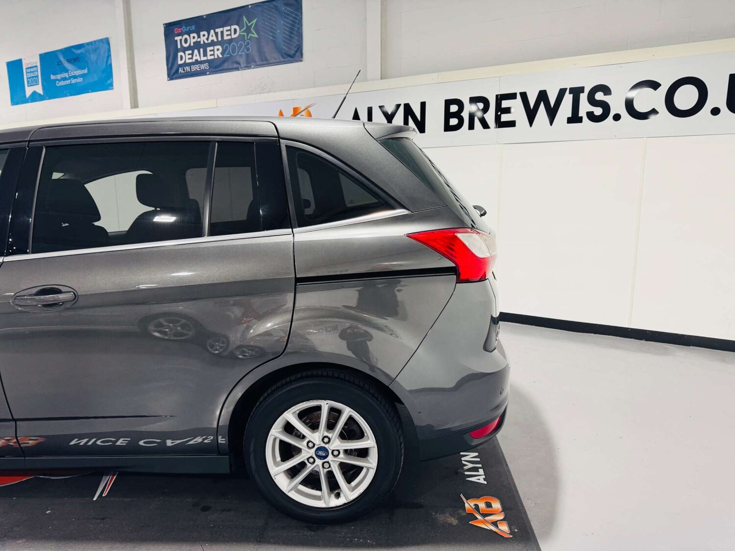 Used Ford Grand C-Max 2015 for sale - 77917717: Photo 14