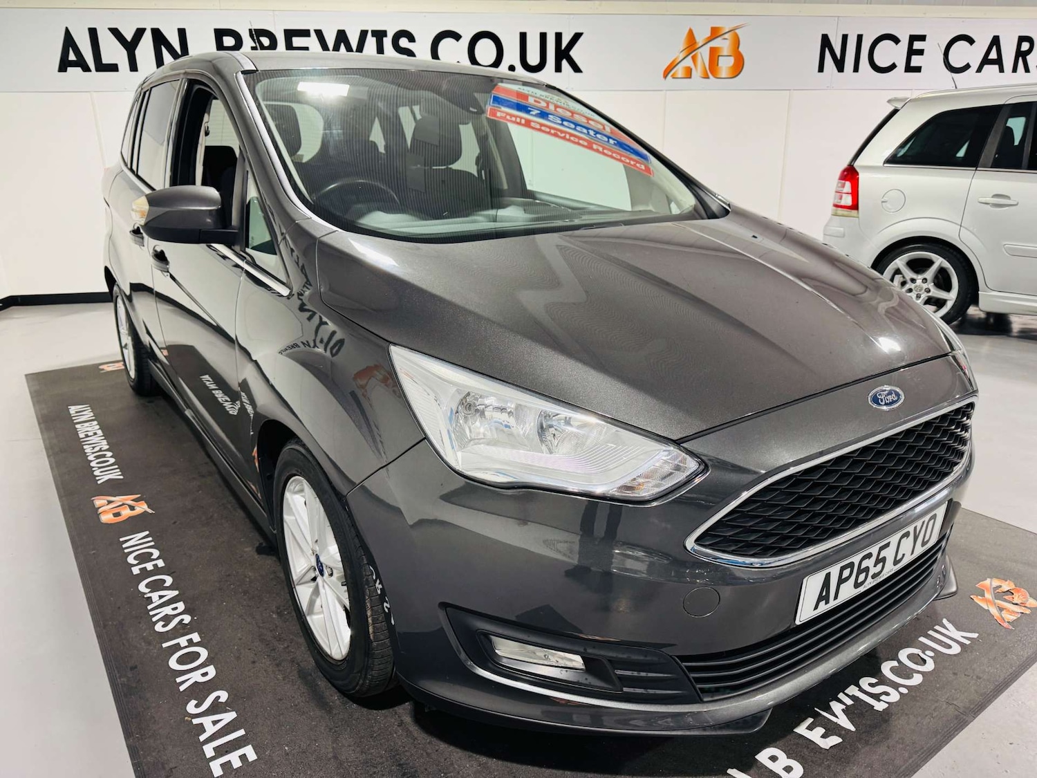 Used Ford Grand C-Max 2015 for sale - 77917717: Photo 2