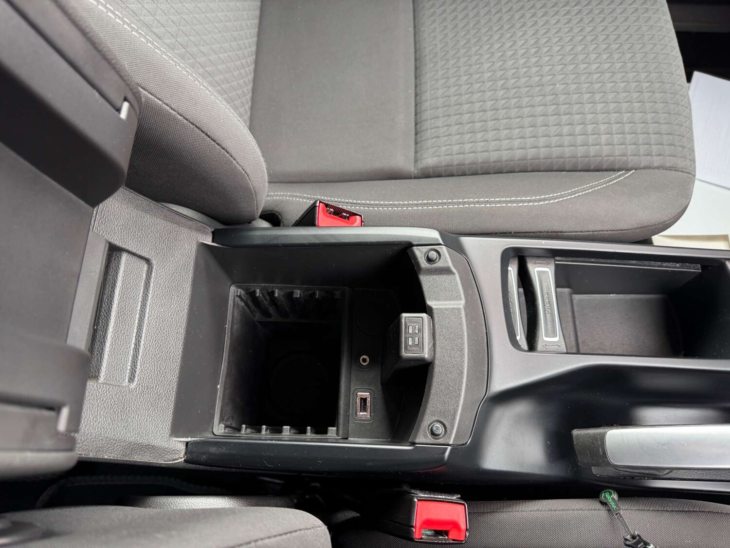 Used Ford Grand C-Max 2015 for sale - 77917717: Photo 57