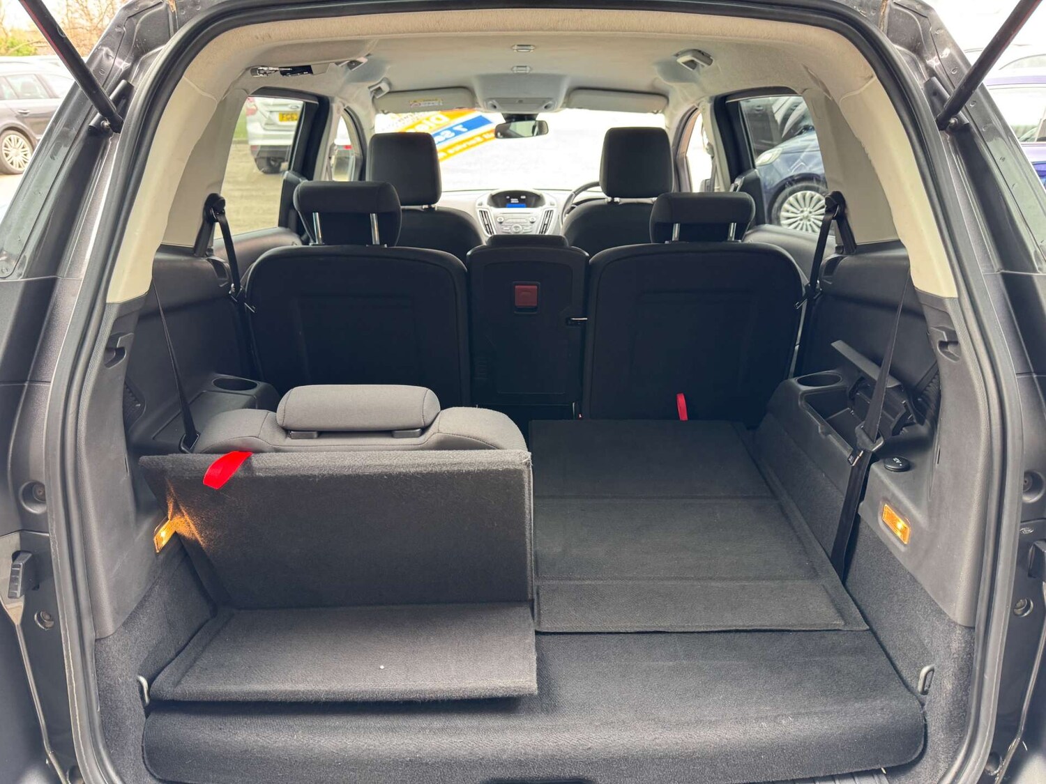 Used Ford Grand C-Max 2015 for sale - 77917717: Photo 68