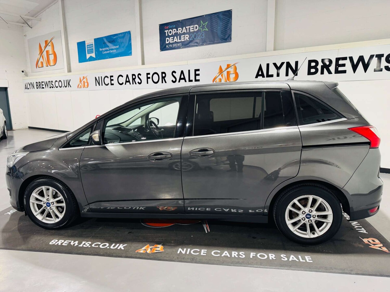 Used Ford Grand C-Max 2015 for sale - 77917717: Photo 7