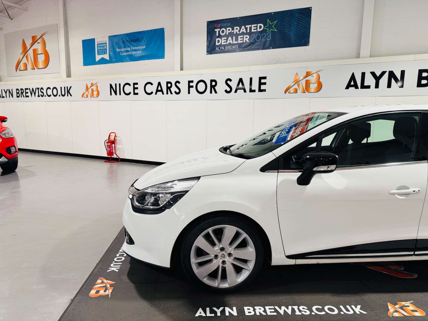 Used Renault Clio 2014 for sale - 78091335: Photo 20