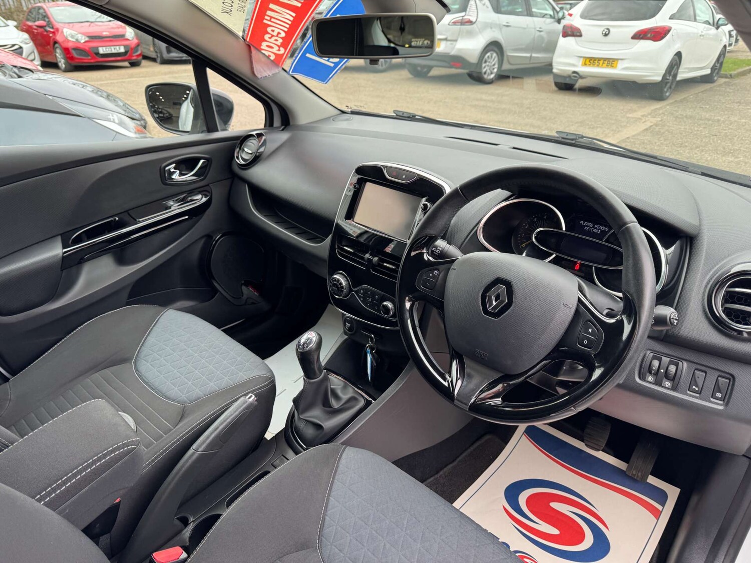 Used Renault Clio 2014 for sale - 78091335: Photo 34